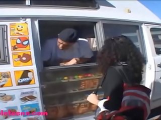 Gullibleteens.com icecream truck тийн любовница подпухнал черни коса